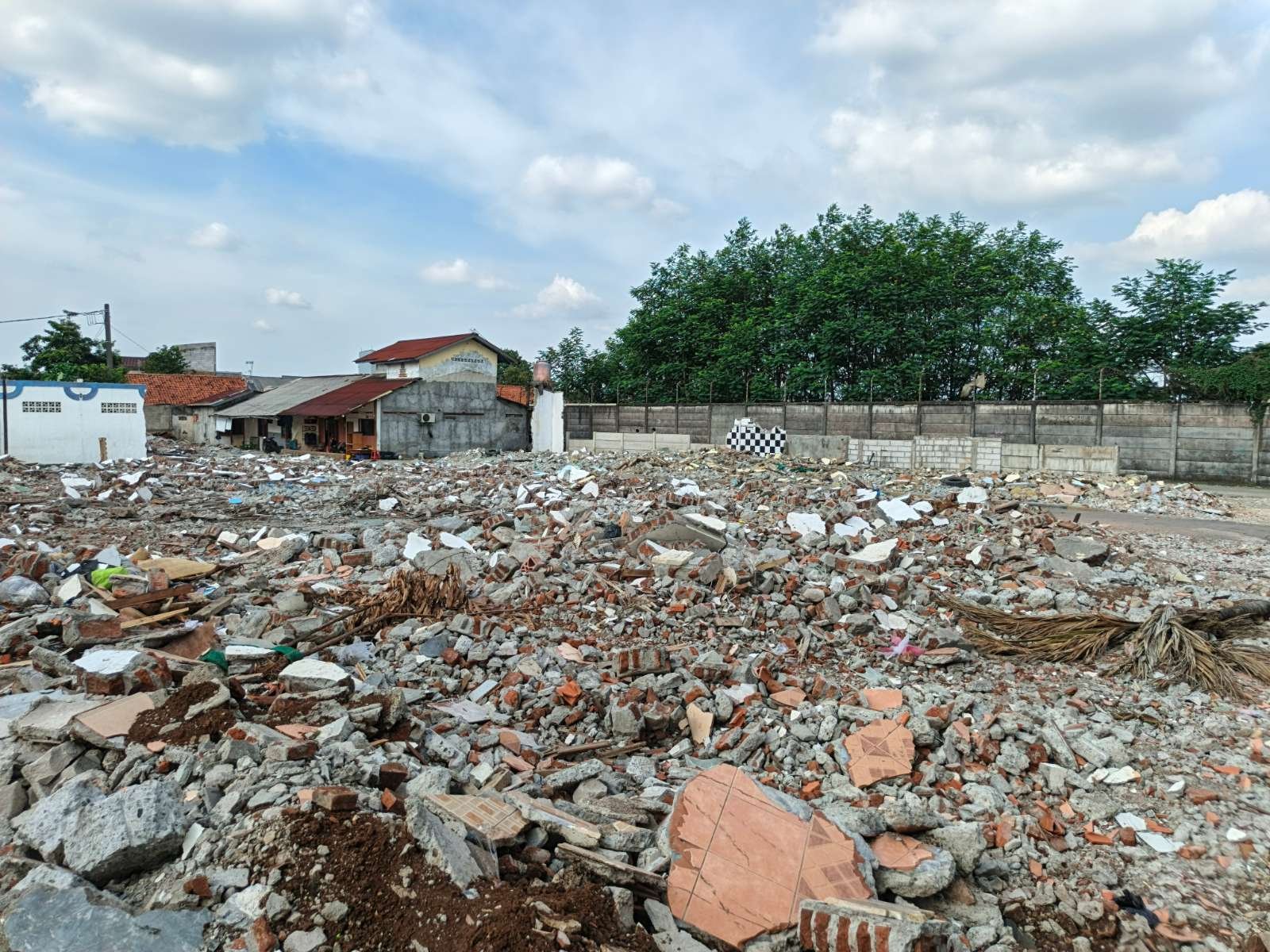 Foto Utama