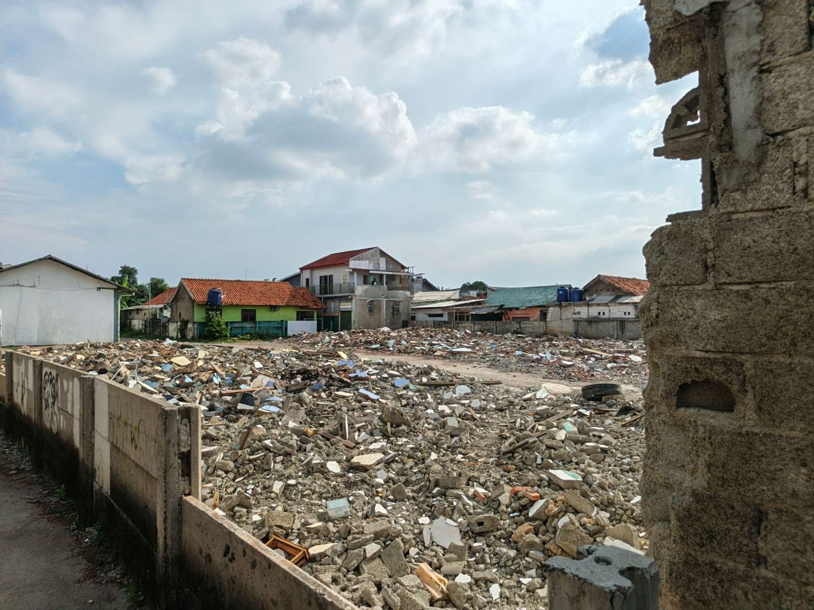 Foto Utama